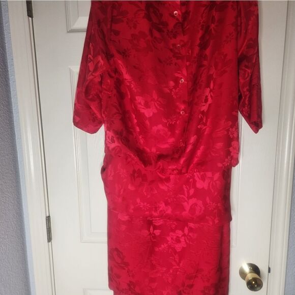 Vintage Silk Studio 10Red 100% SILK  3/4 SleeveTie Hips Buttons Back WomenDress - Picture 2 of 9